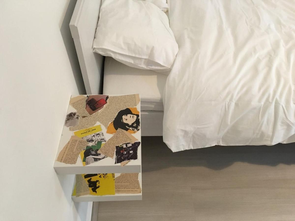 Relaxing Apartment And Great Location Boekarest Buitenkant foto